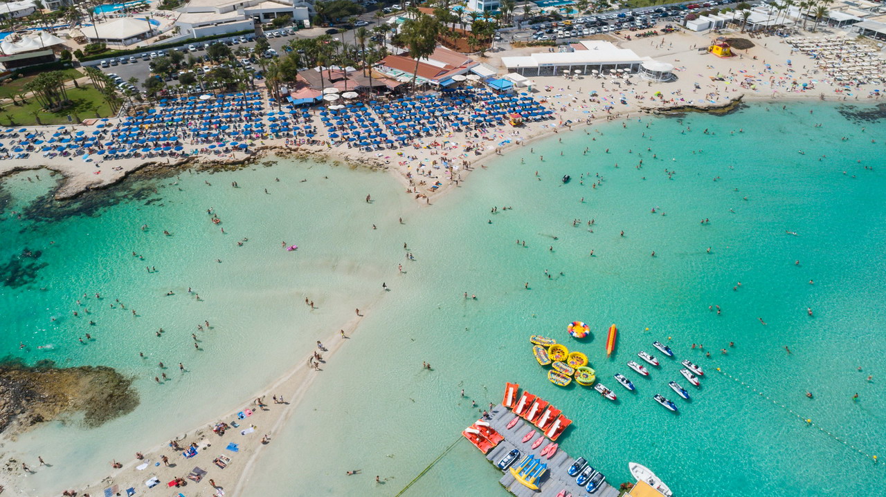 Nissi beach Ayia Napa 